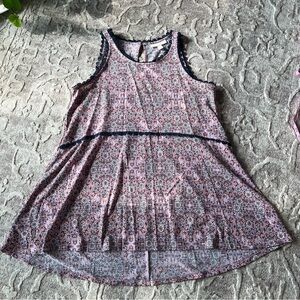 LC Lauren Conrad Floral Sleeveless Women’s Top Purple Lace Small